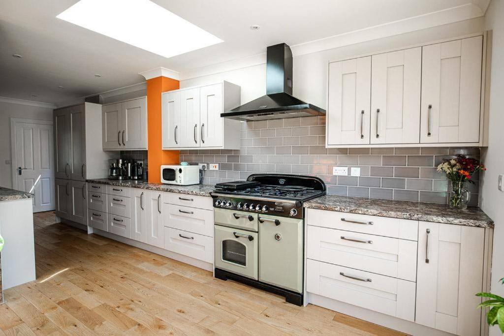 North Beach House - 3 Bedroom Fully Equipped Spacious House Perfect For Family Getaways In Bridlington Ngoại thất bức ảnh