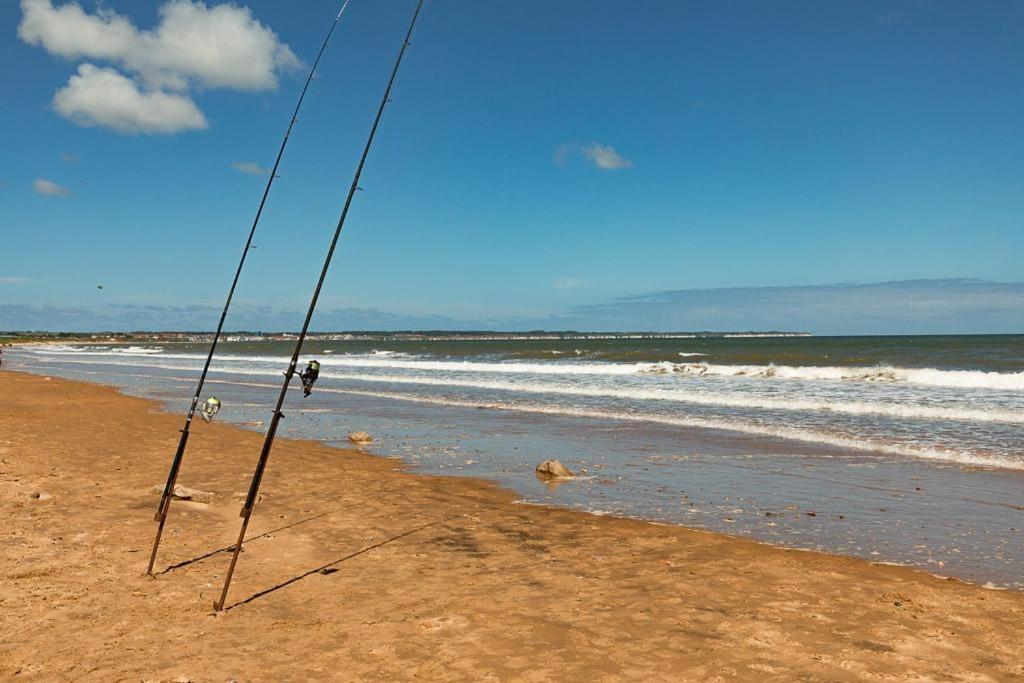 North Beach House - 3 Bedroom Fully Equipped Spacious House Perfect For Family Getaways In Bridlington Ngoại thất bức ảnh